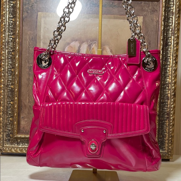 Coach Poppy Liquid Gloss Quilted Shoulder Bag in Raspberry Pink 🔥 - Picture 8 of 17